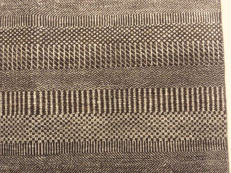 31351 Modern Charcoal Rug