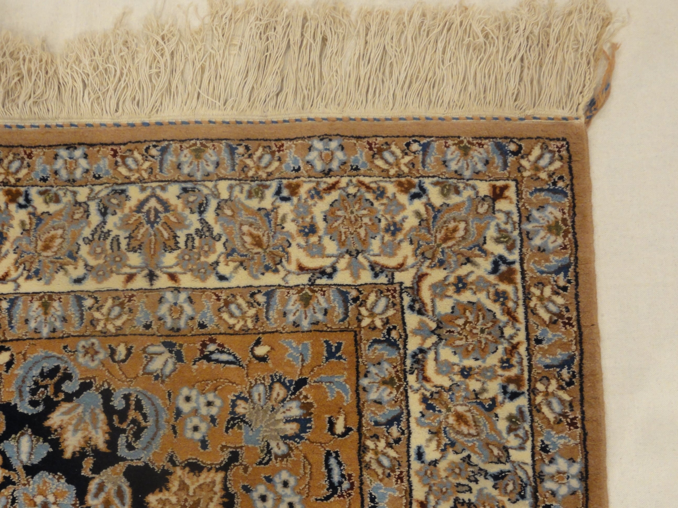 Vintage Persian Nain 33439