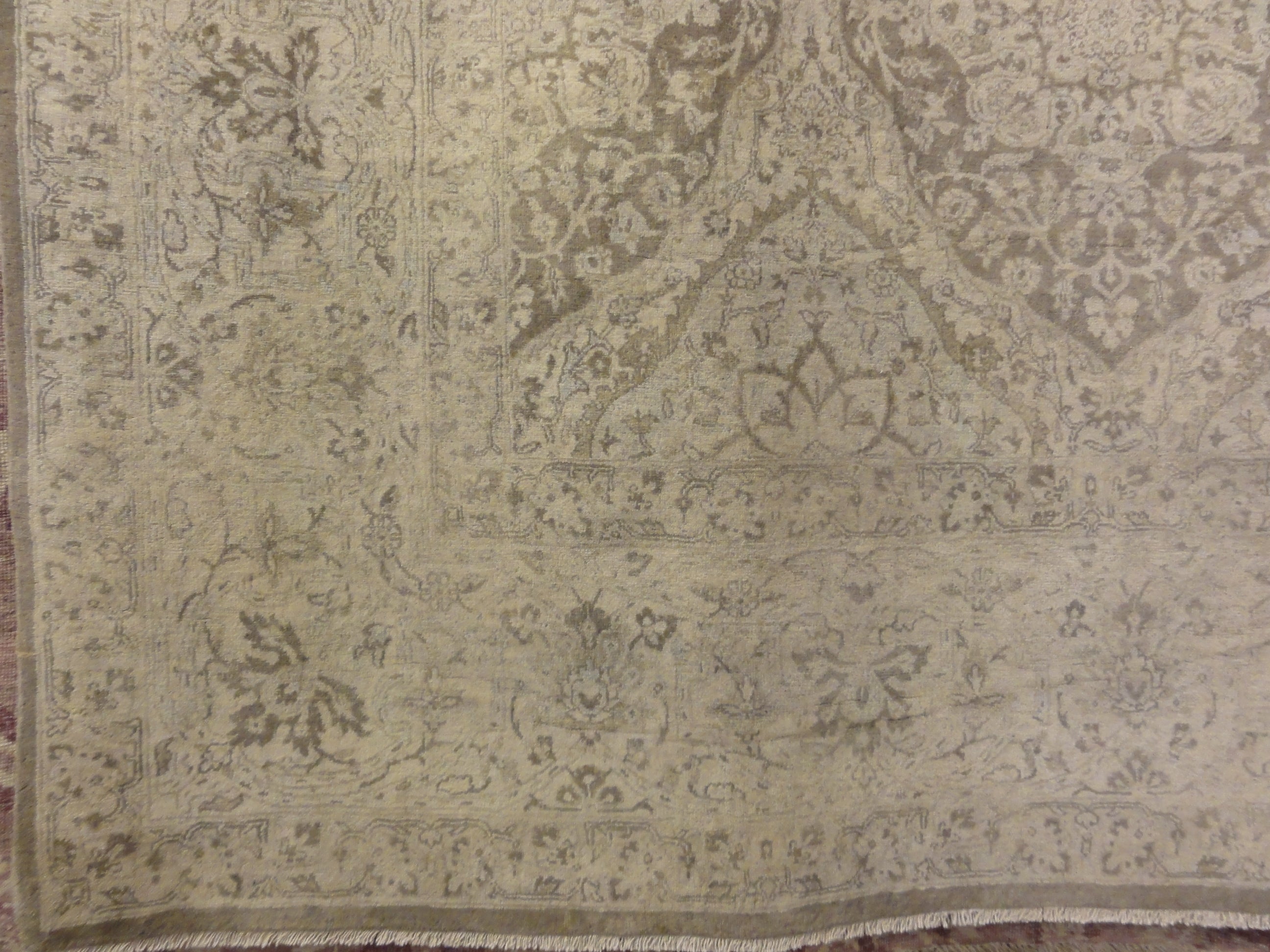 Finest Medallion Agra 29106