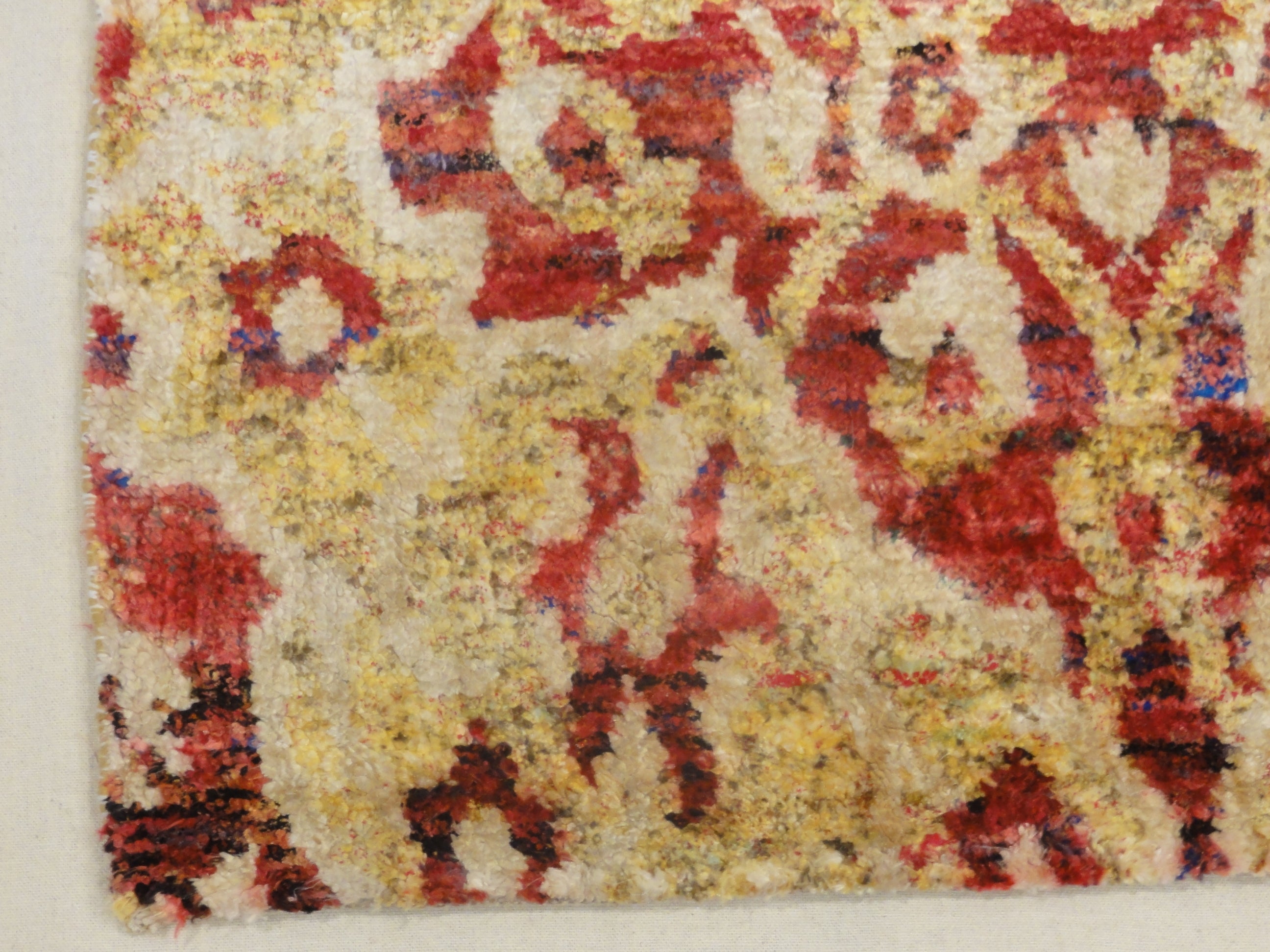 30420 Saree Red Patterned Silk Indian Rug