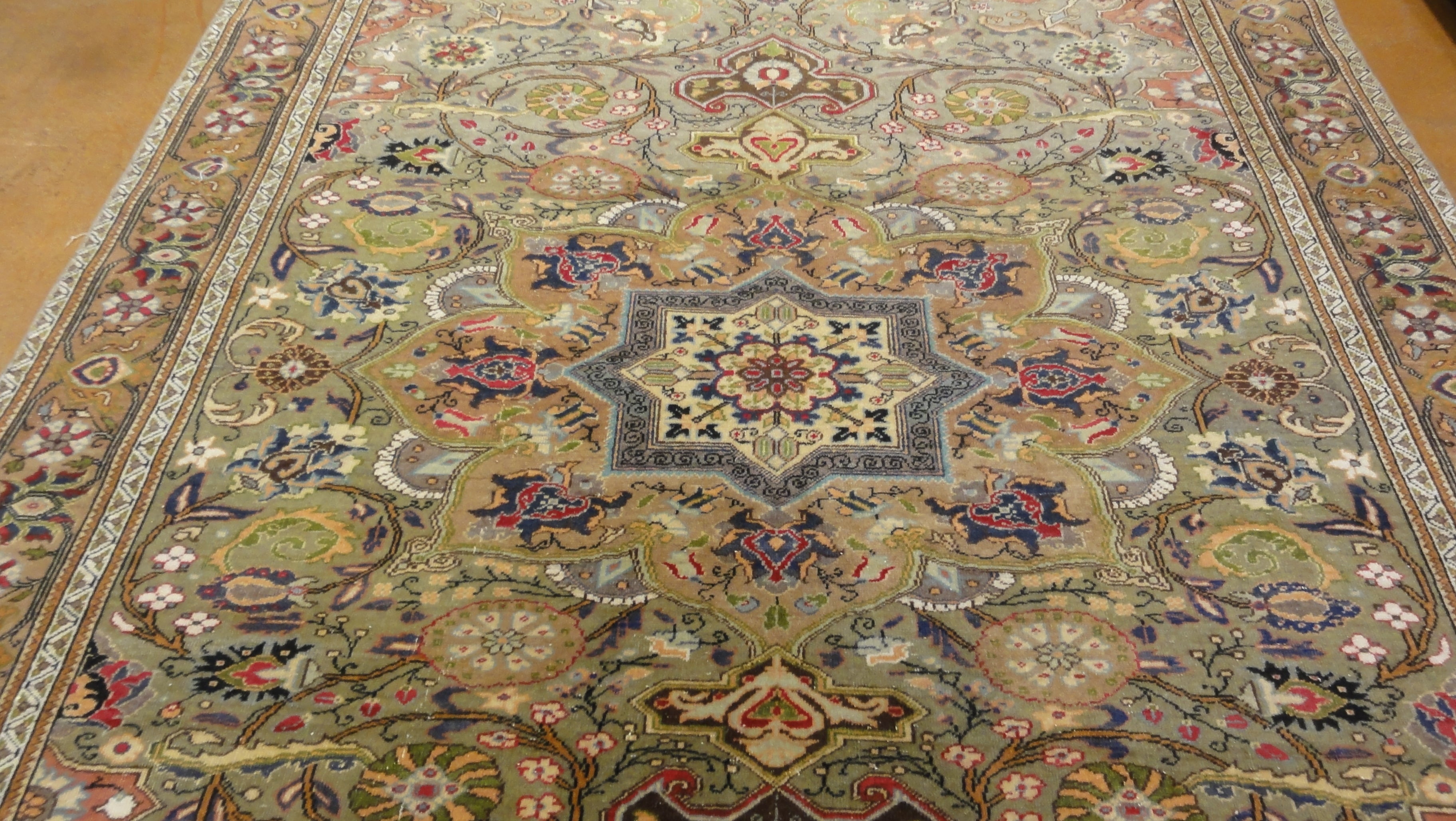 34656 Antique Hereke Rug