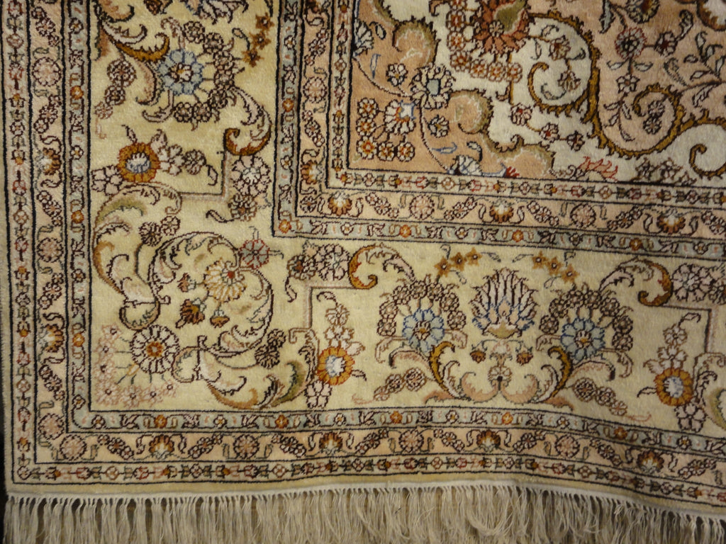 Finest Silk Tabriz Rug 35956