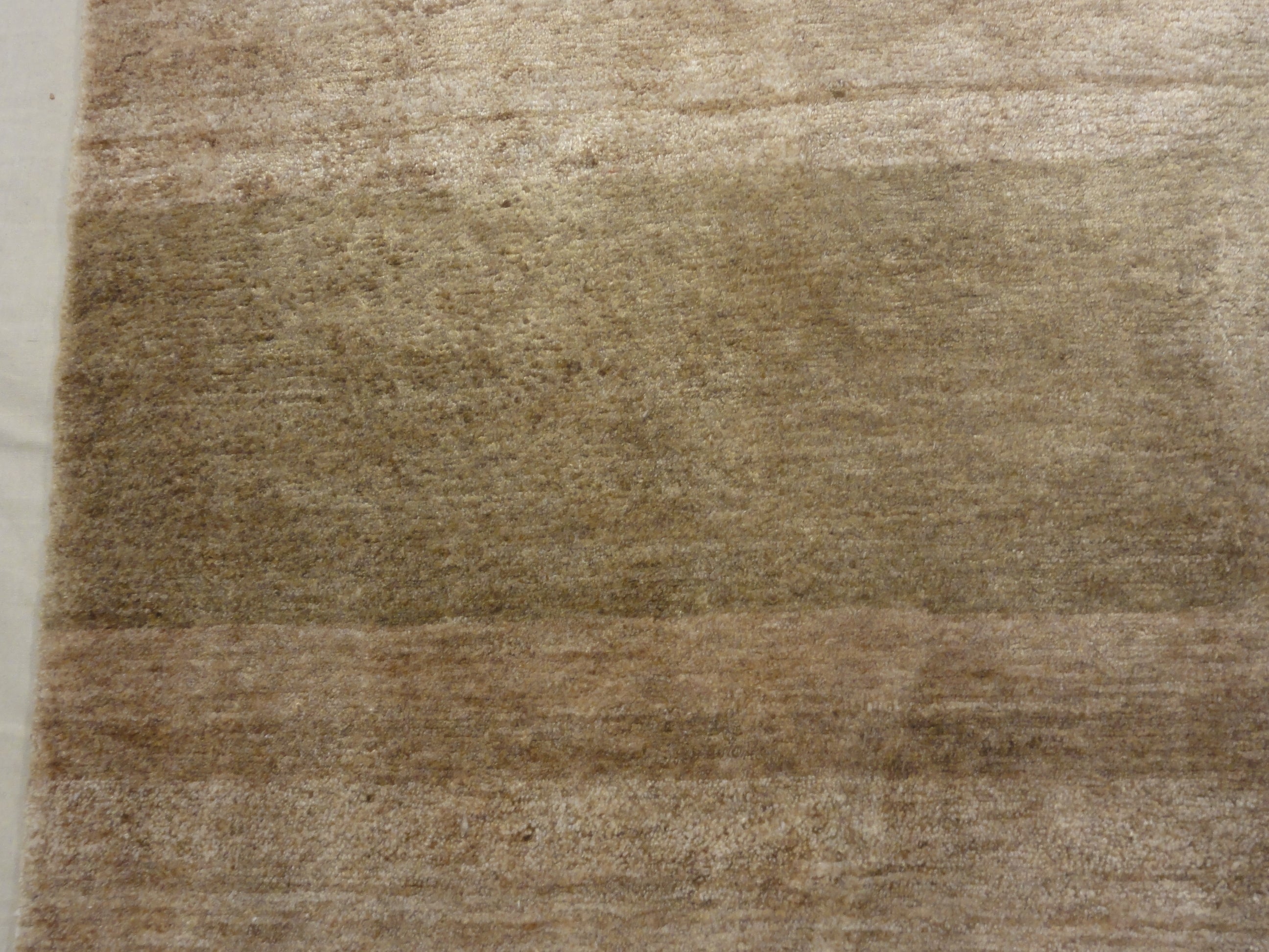 32923 Modern Tibetan Silk