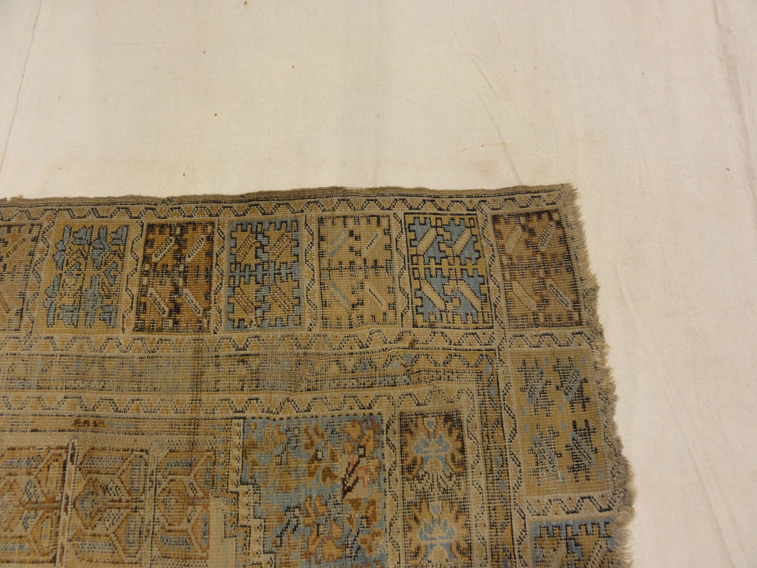 Antique Kircehir Rug 30063