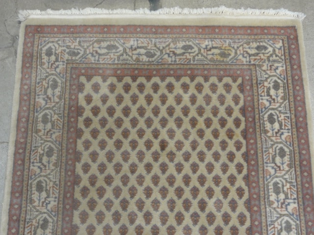 Antique Persian Sarouk 27828