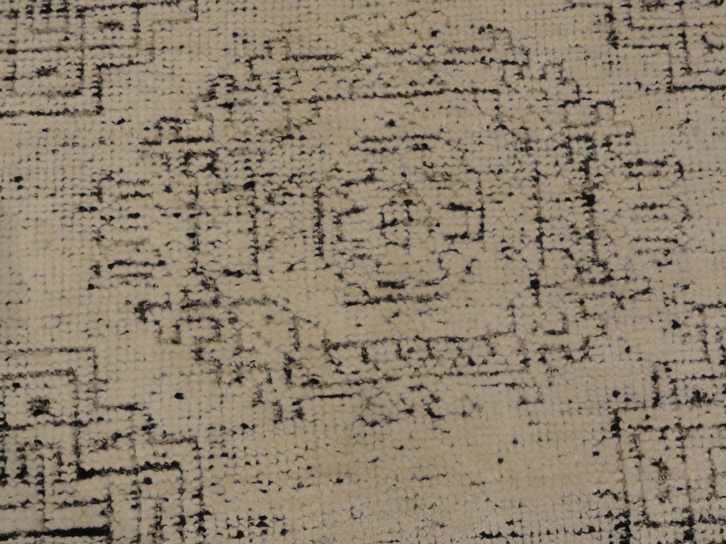 33021 Modern White Black Rug