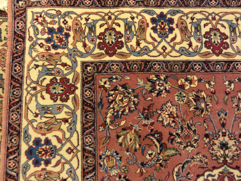 29262 Fine Antique Kashan Rug