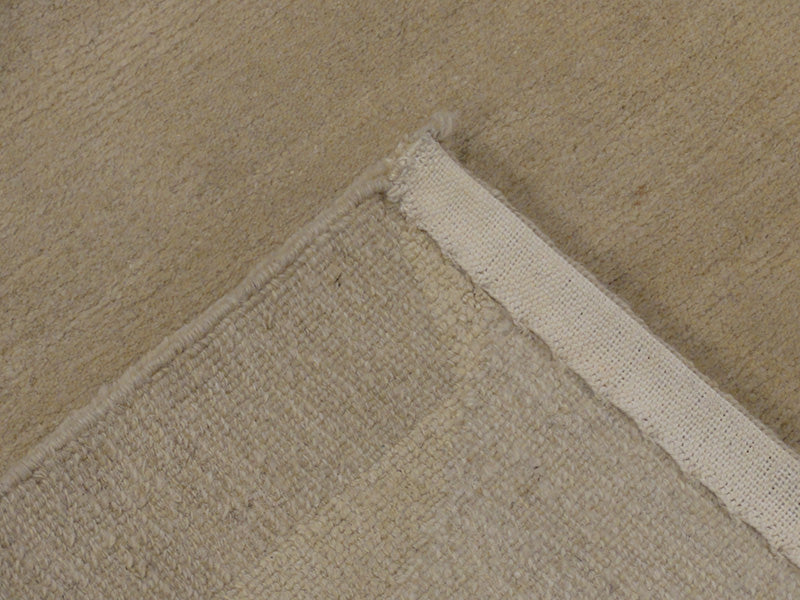 Plain Modern Tibetan 31558