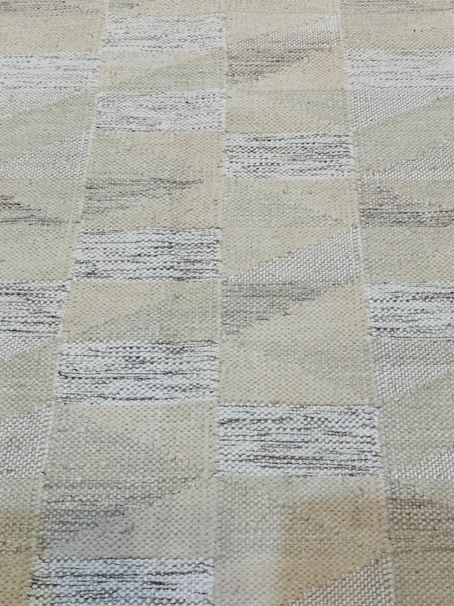 Ziegler & Co. Modern Rug 38128
