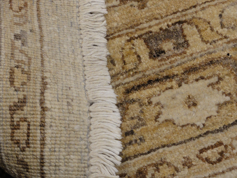 Unique Oushak Rug 28114