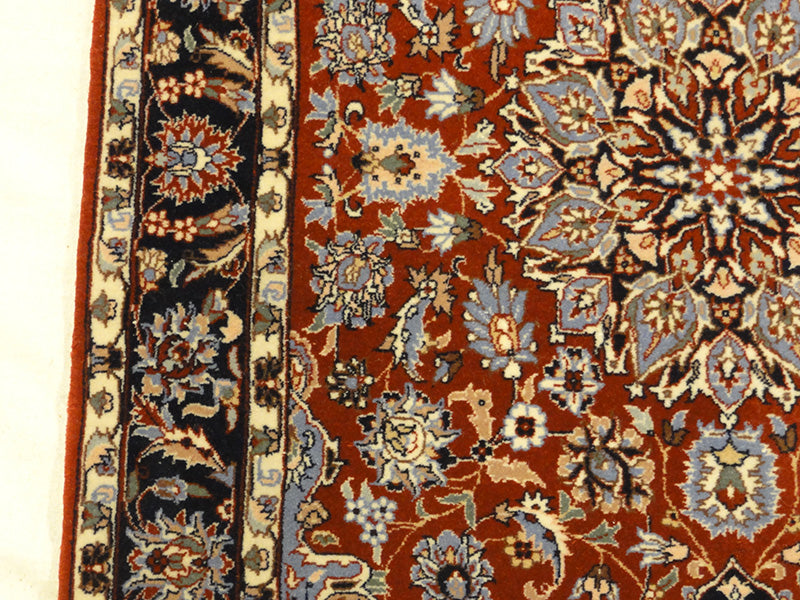 45321 Fine Classic Kashan