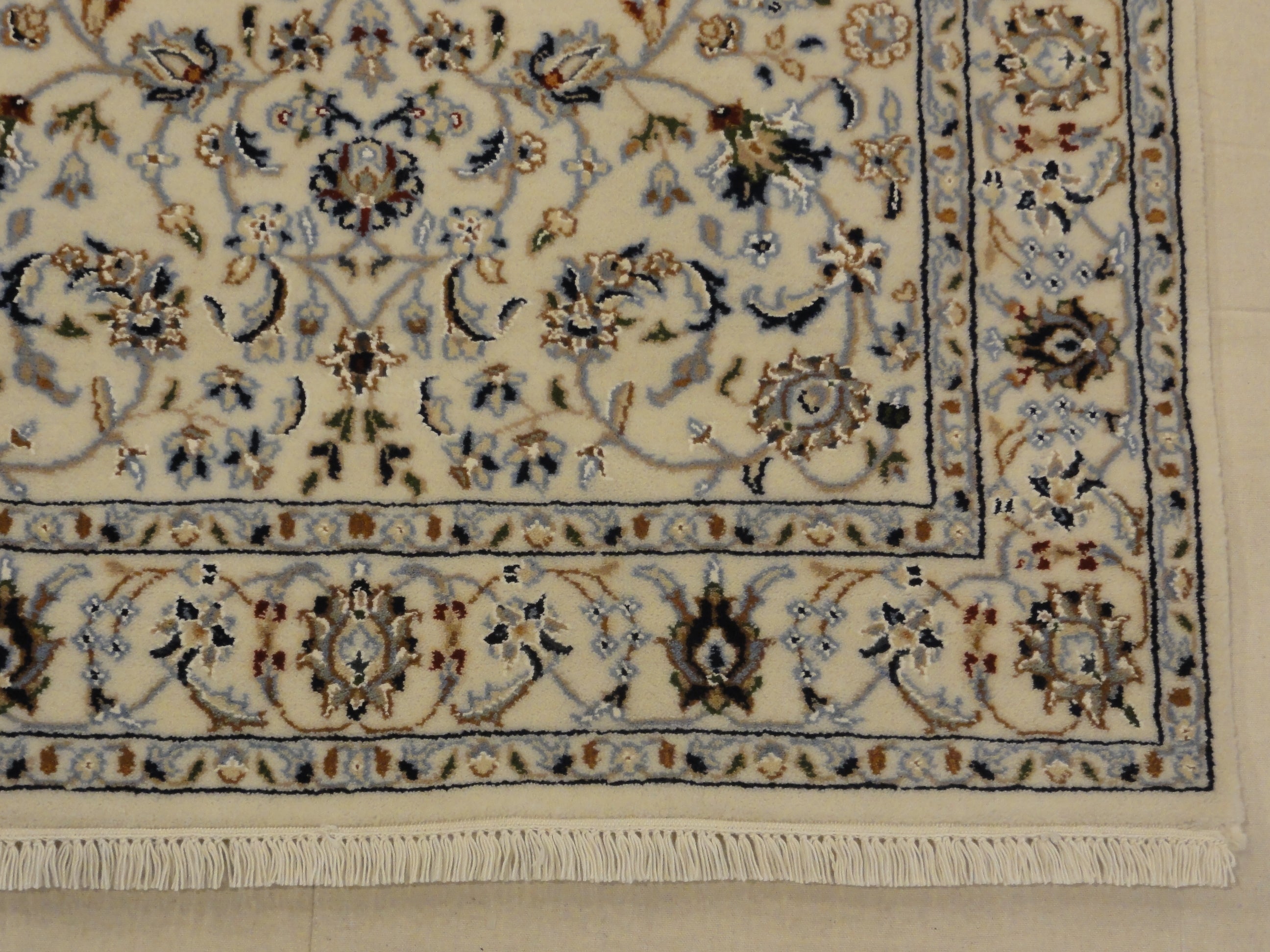 32909 Persian Nian Rug