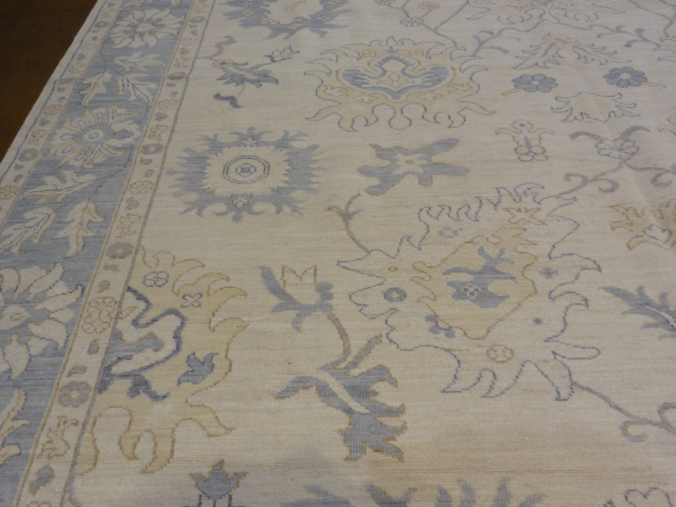 37043 Ziegler & Co. Pashmina Oushak