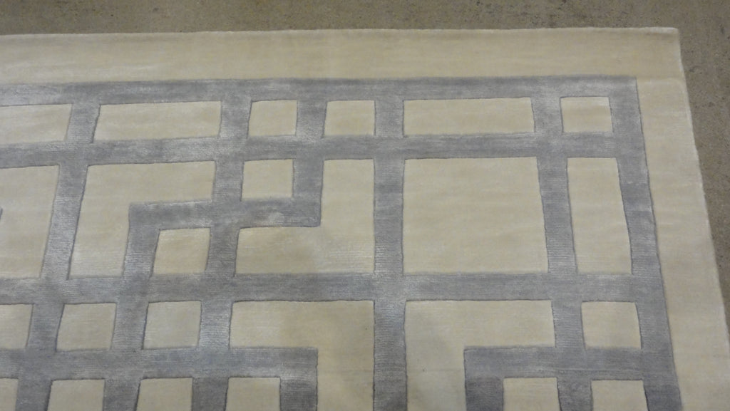 34152 Modern White Peony