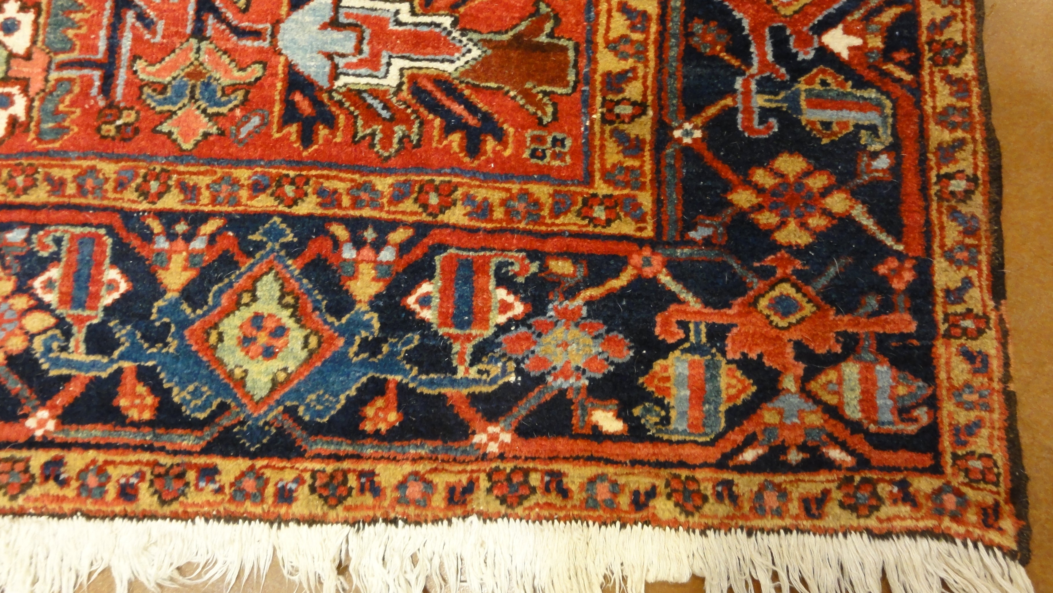 34742 Antique Dragon Heriz