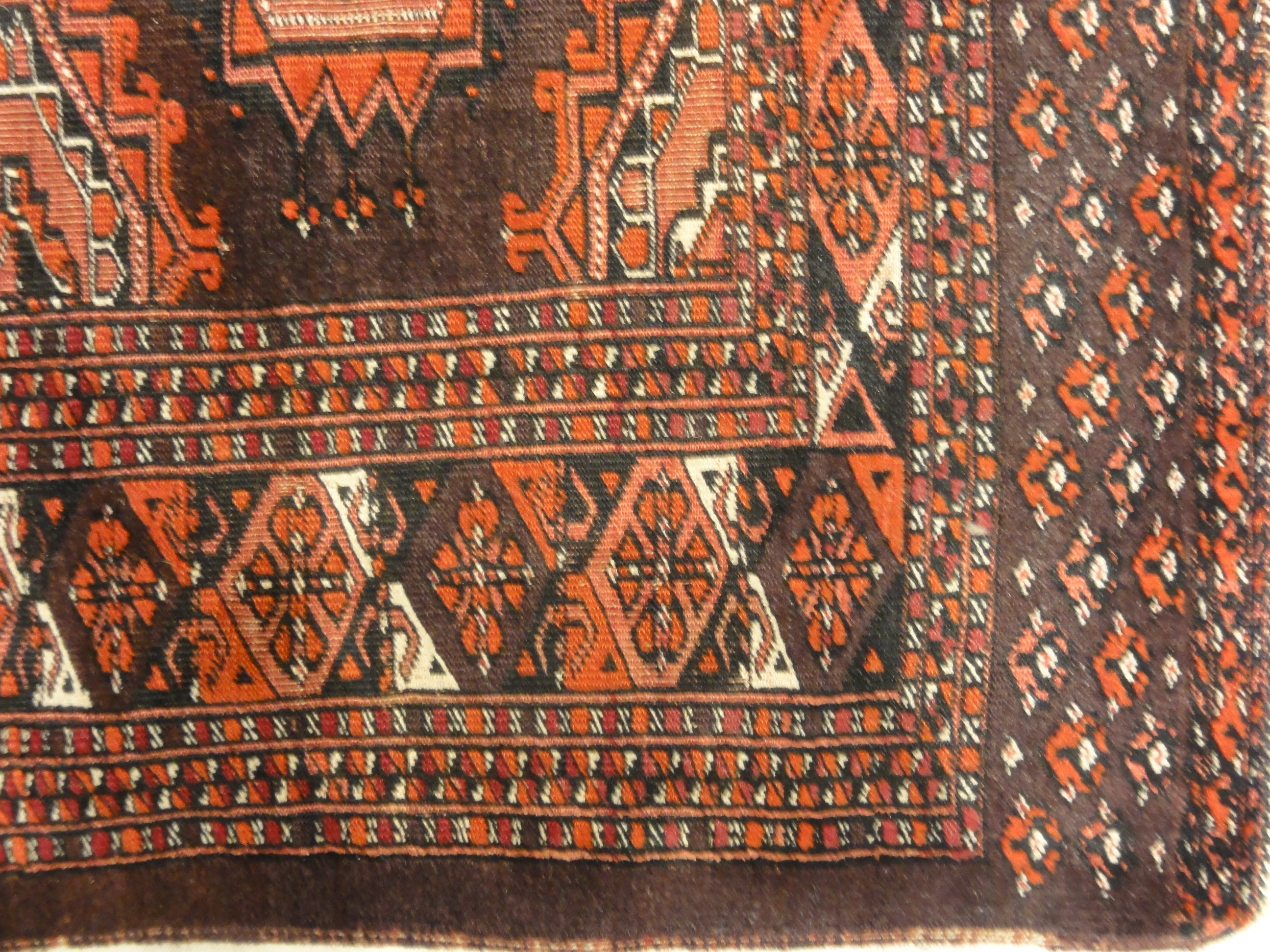 30151 Antique Salor Juval Turkoman Wool