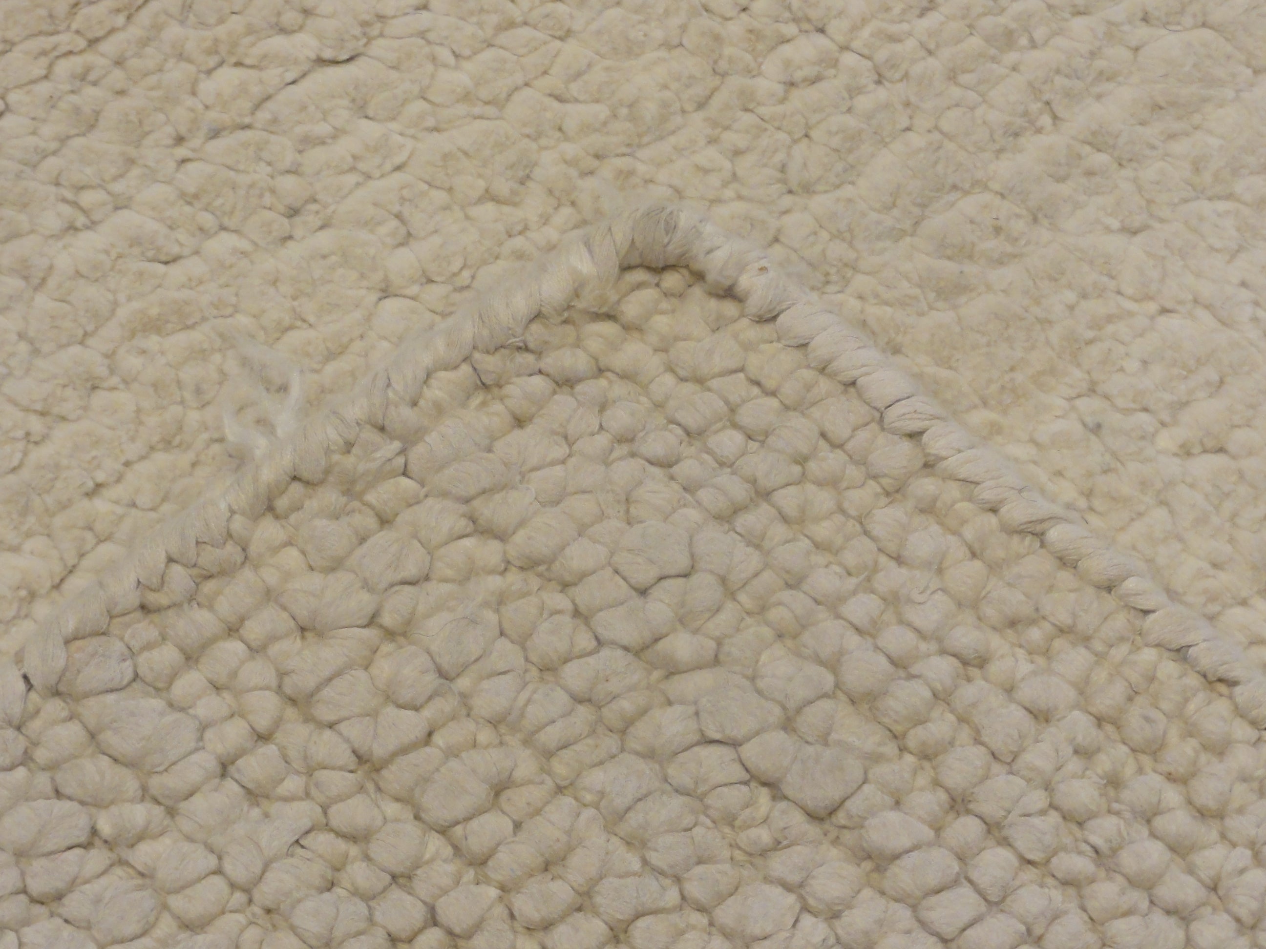 30418 Natural Bamboo Silk Rug