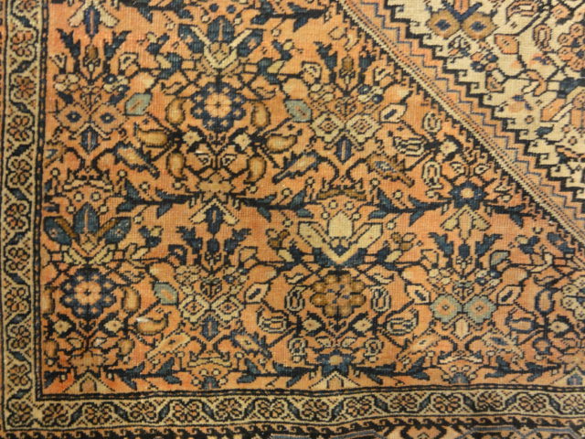 Antique Sarouk Farahan Rug 30112