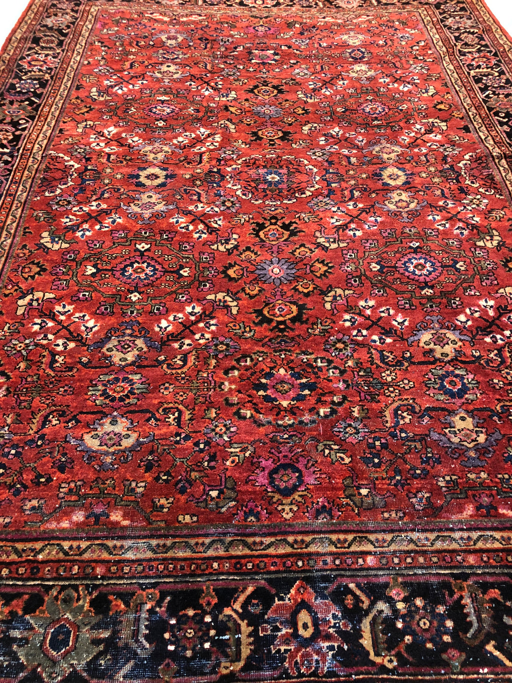 Antique Sultanabad Rug 38021