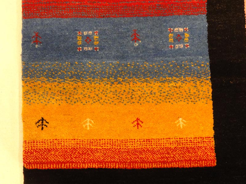 31360 Multi Modern Rug