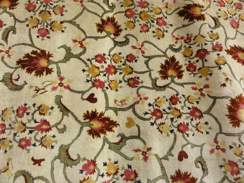 Fine Silk Suzani Design Rug 45397