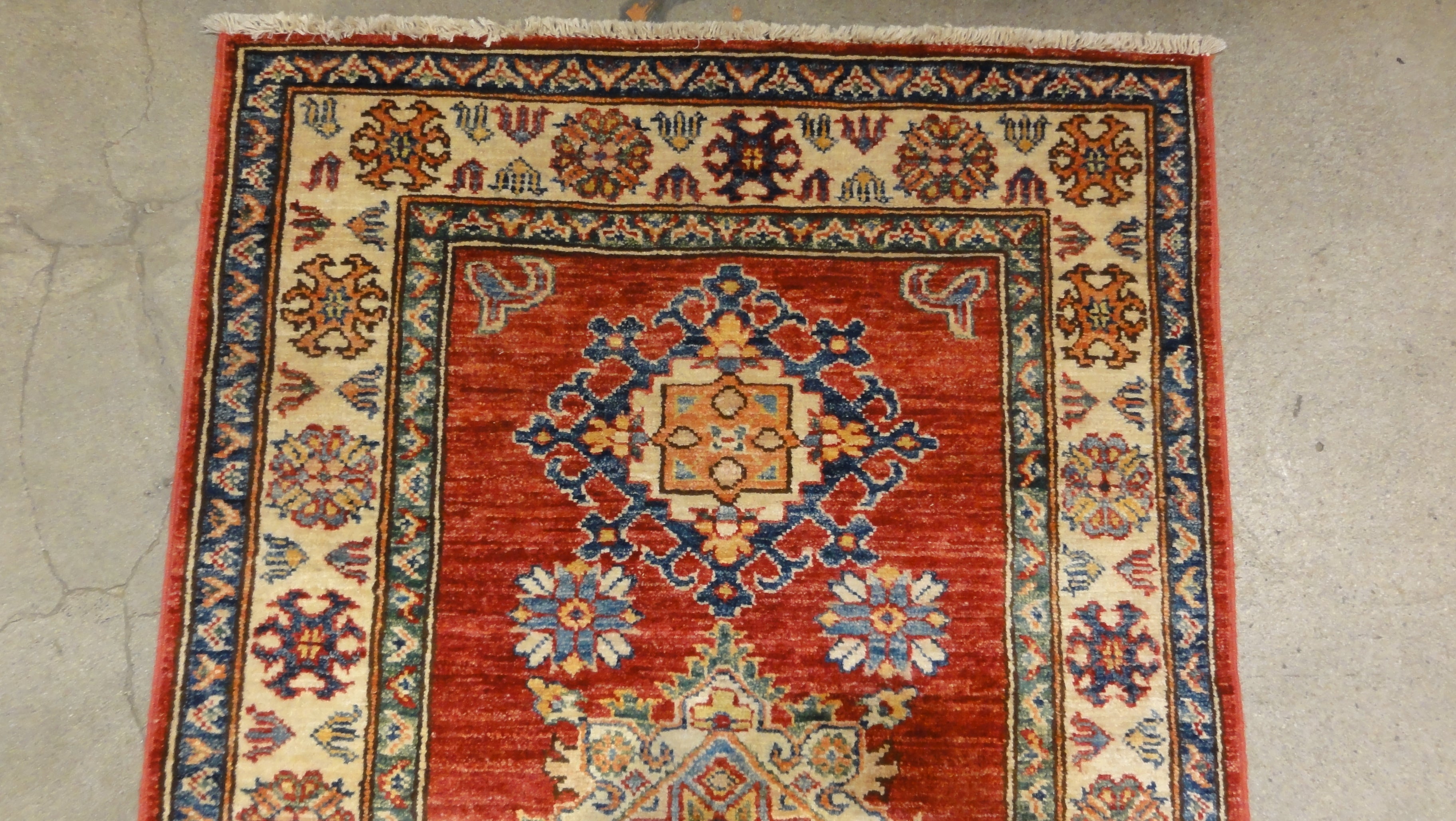 34113 Caucasian Kazak