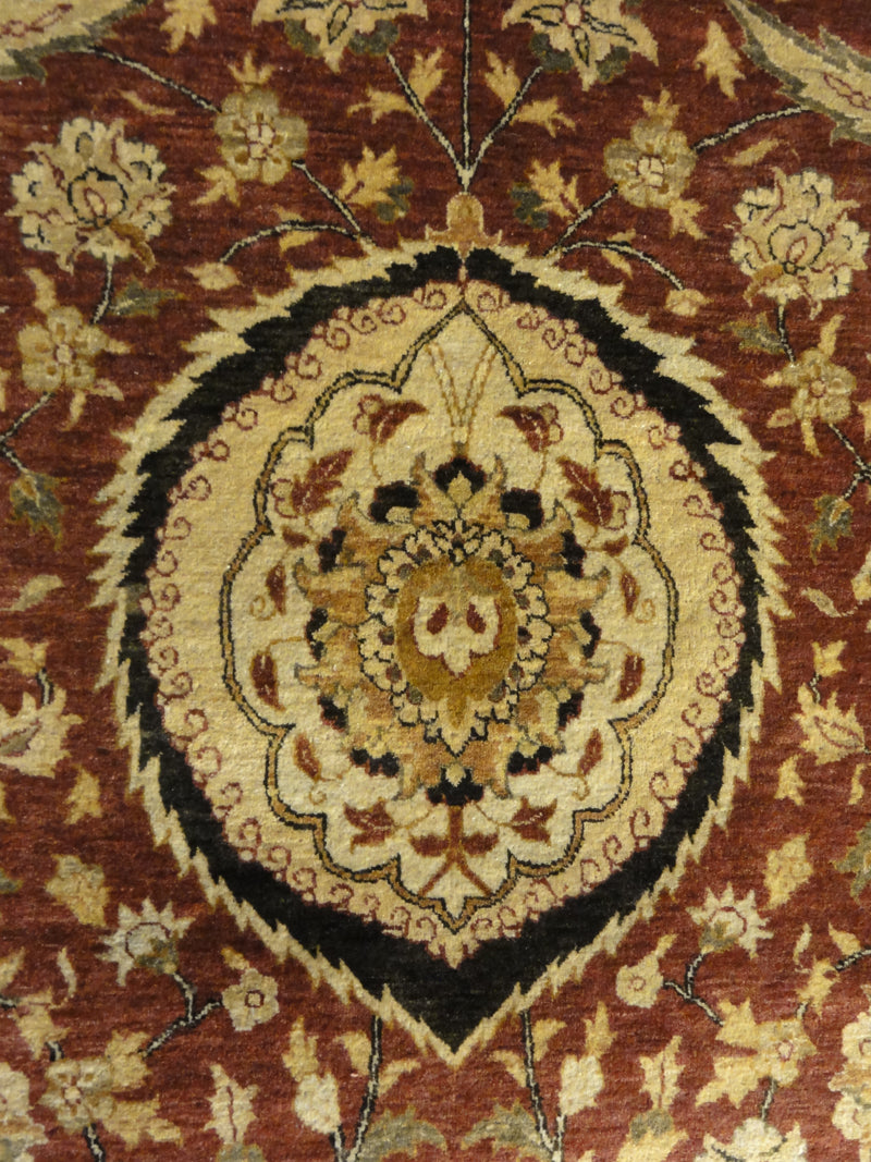 Indian Mughal Rug 30893