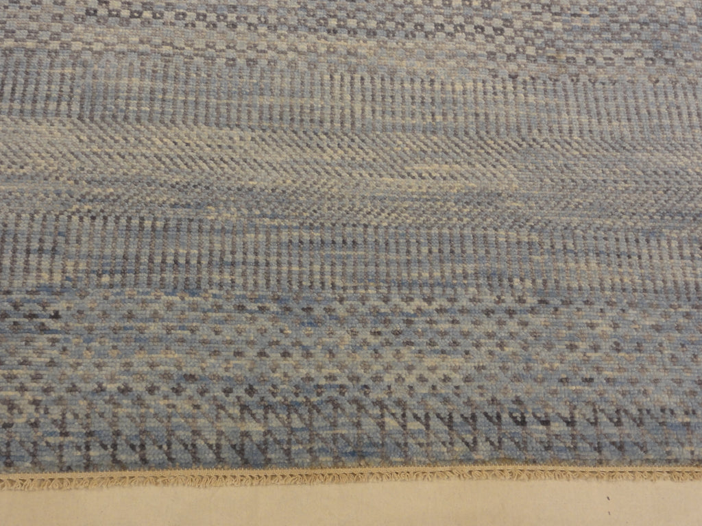 30526 Grey Modern Patterned Rug