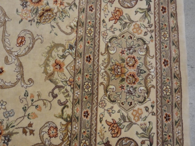 Fine Wool & Silk Tabriz 33958