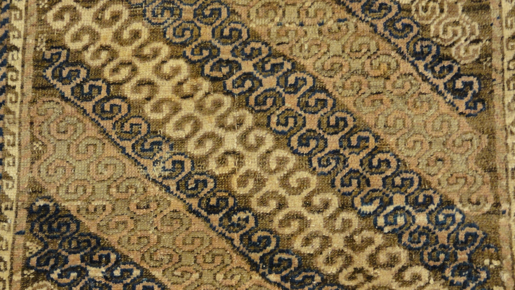 34547 Antique Baluchi Rug