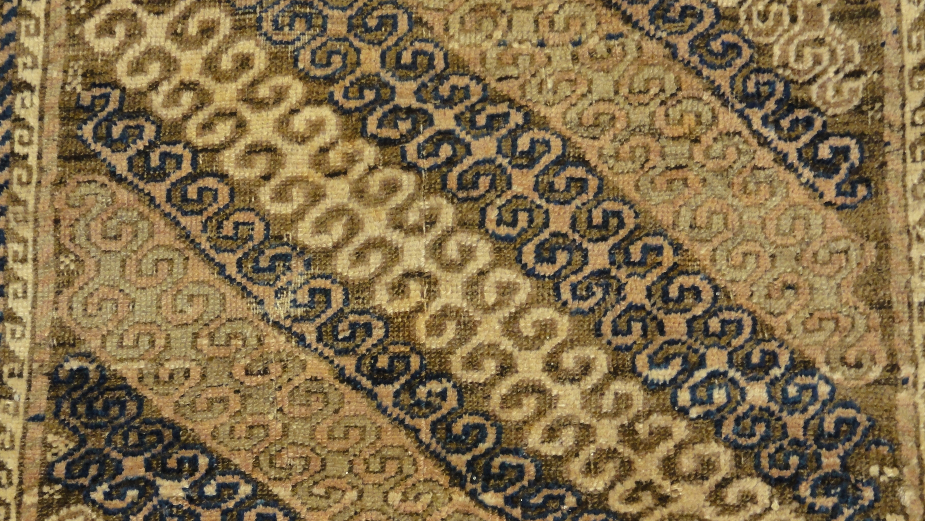 34547 Antique Baluchi Rug