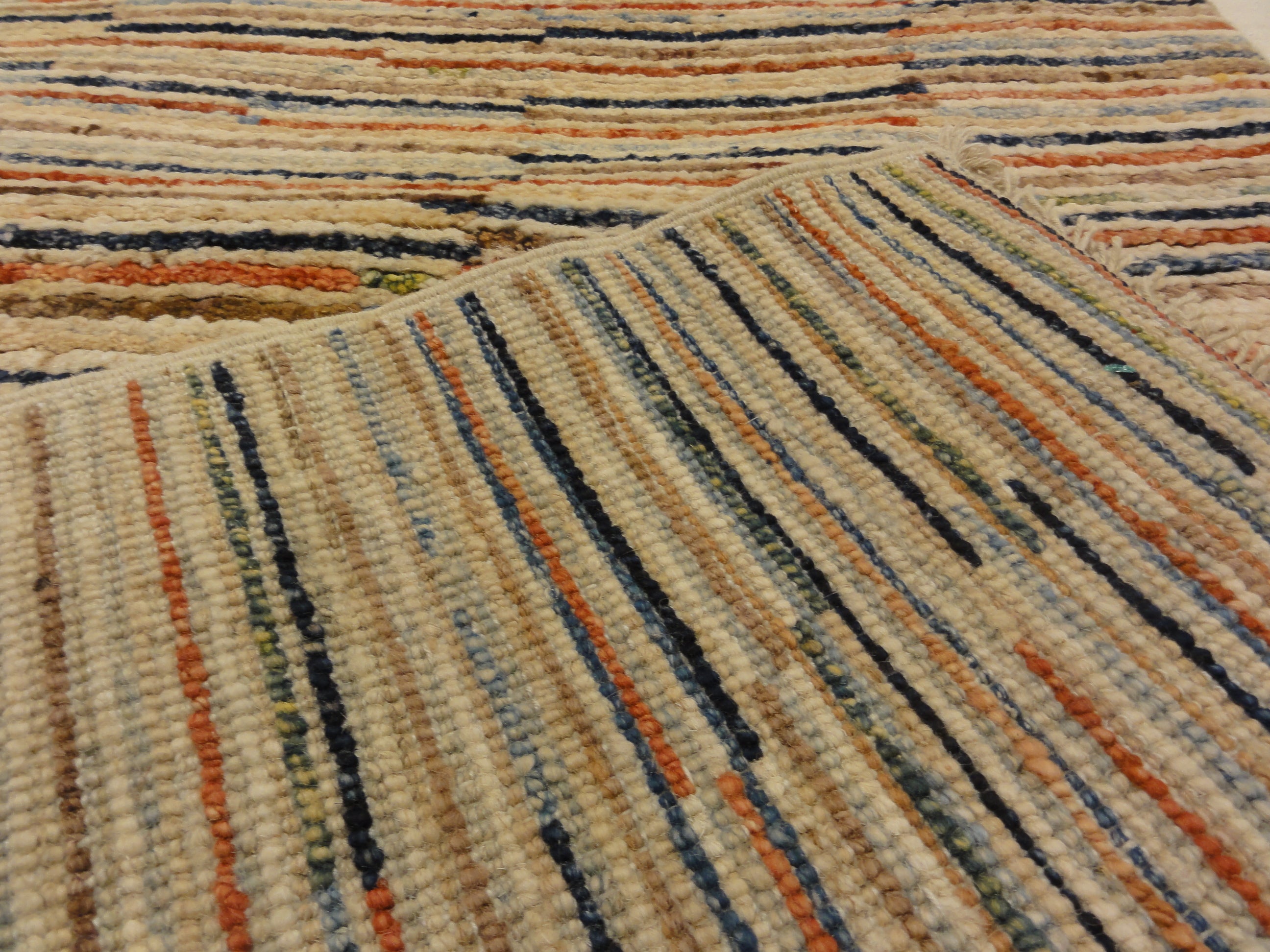 30688 Leesa Modern Organic Stripes Runner Rug