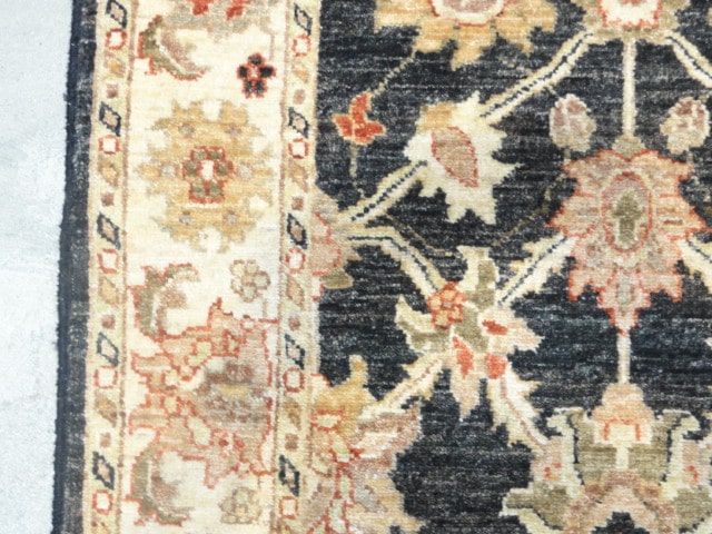 44261 Fine Usak Runner