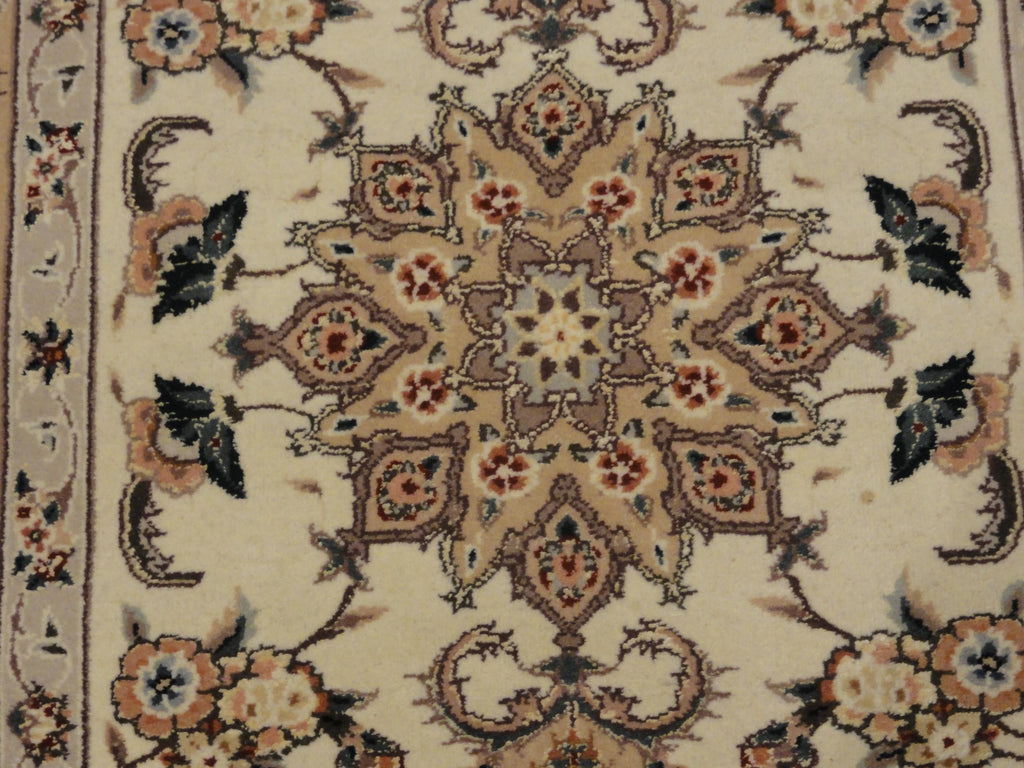 44296 Fine Tabriz Runner