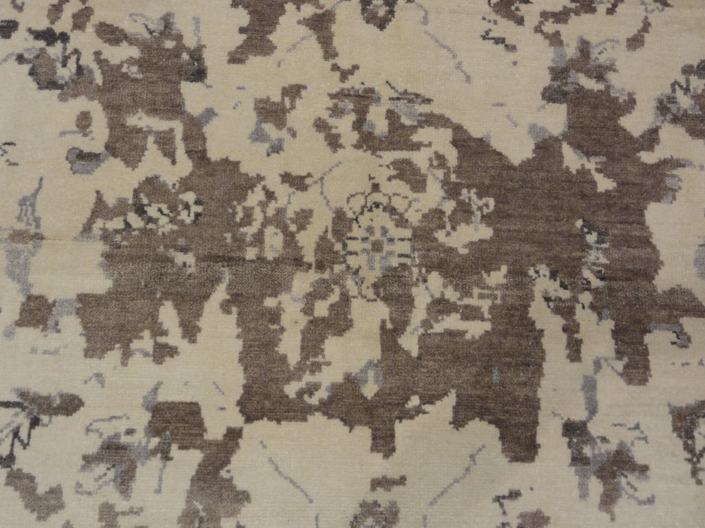 Broken Design Rug 32934