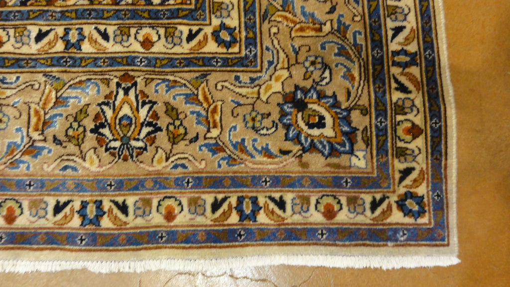 34737 Vintage Kashan Rug
