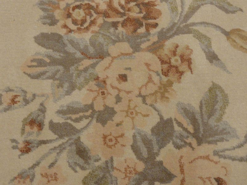 28677 Fine French Savonnerie