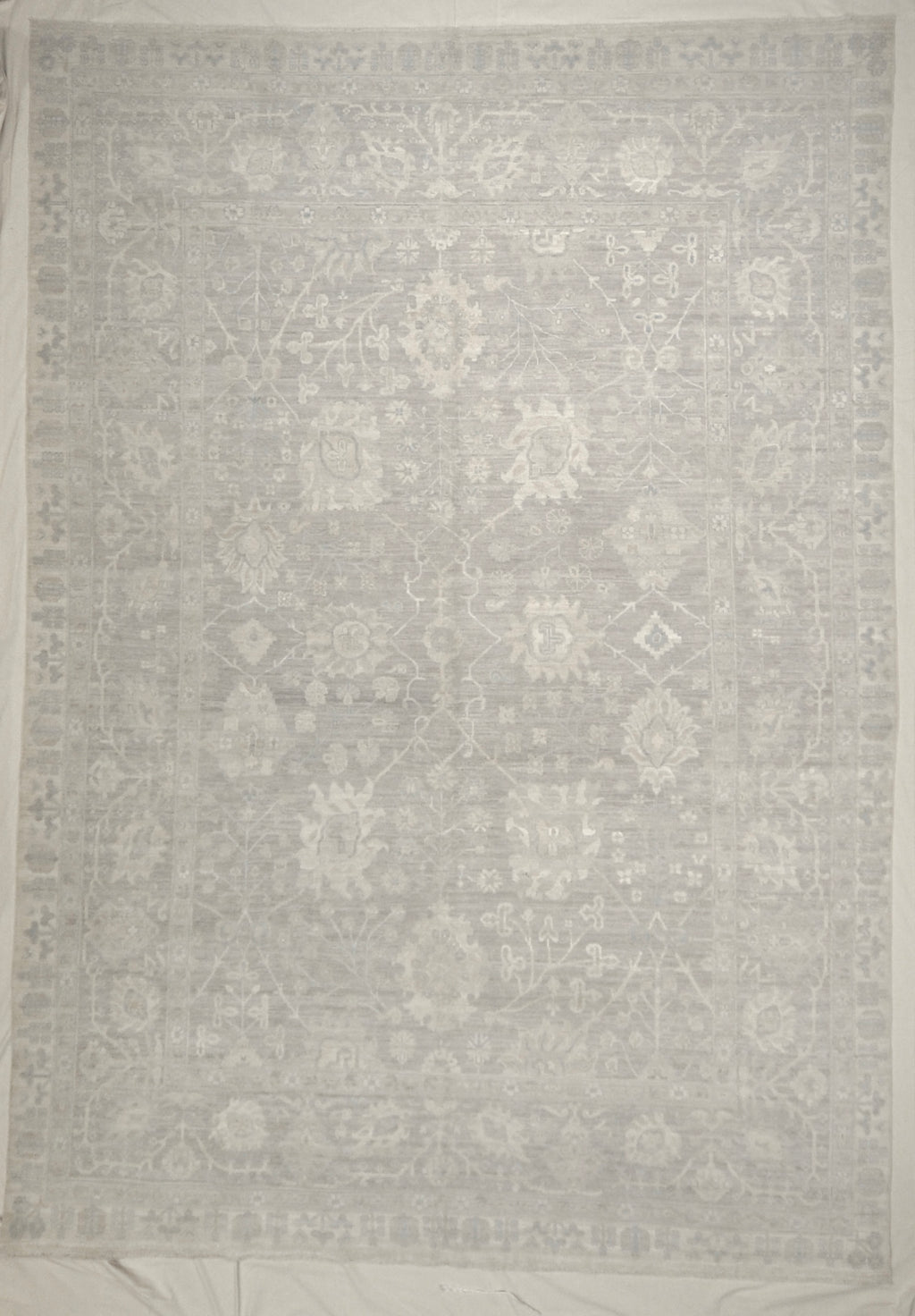 Fine Ziegler & Co. Usak