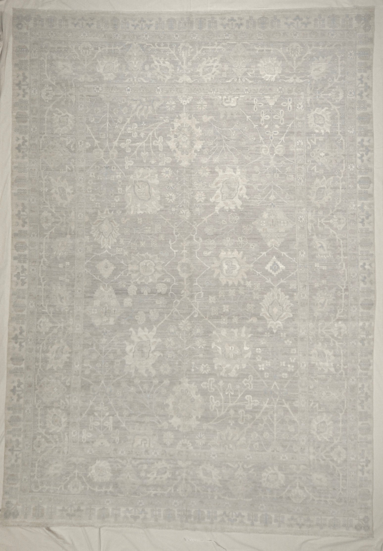 Fine Ziegler & Co. Usak