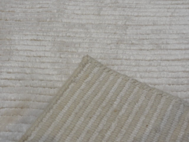 Modern Silk Stripe 33618