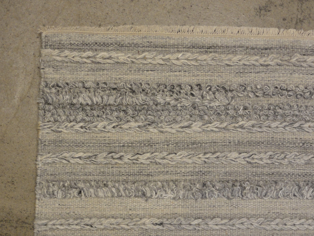 32975 Modern Grey Rug