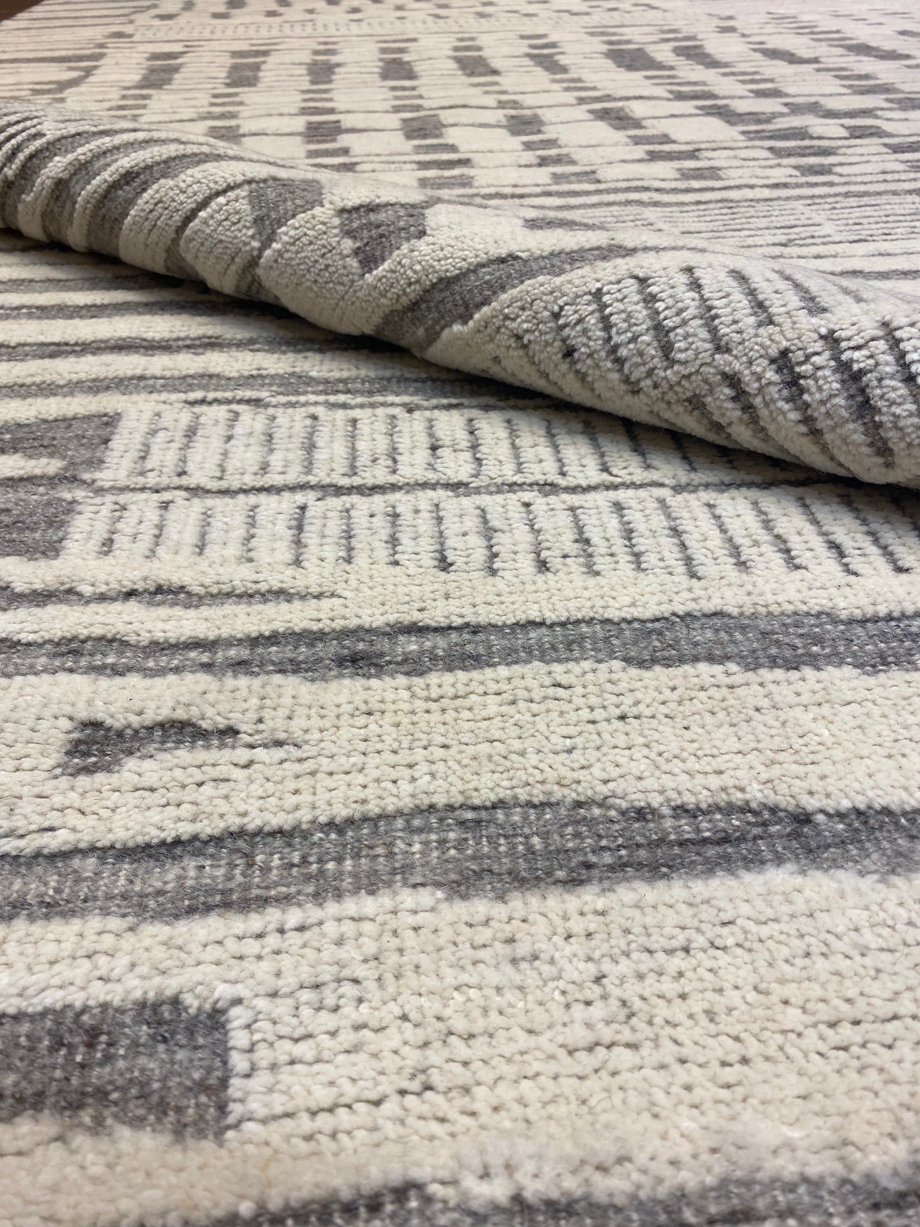 38280 Ziegler & Co. Modern Rug