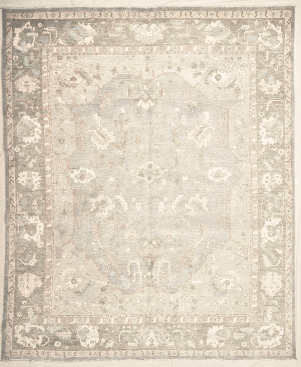 Fine Ziegler & Co. Usak