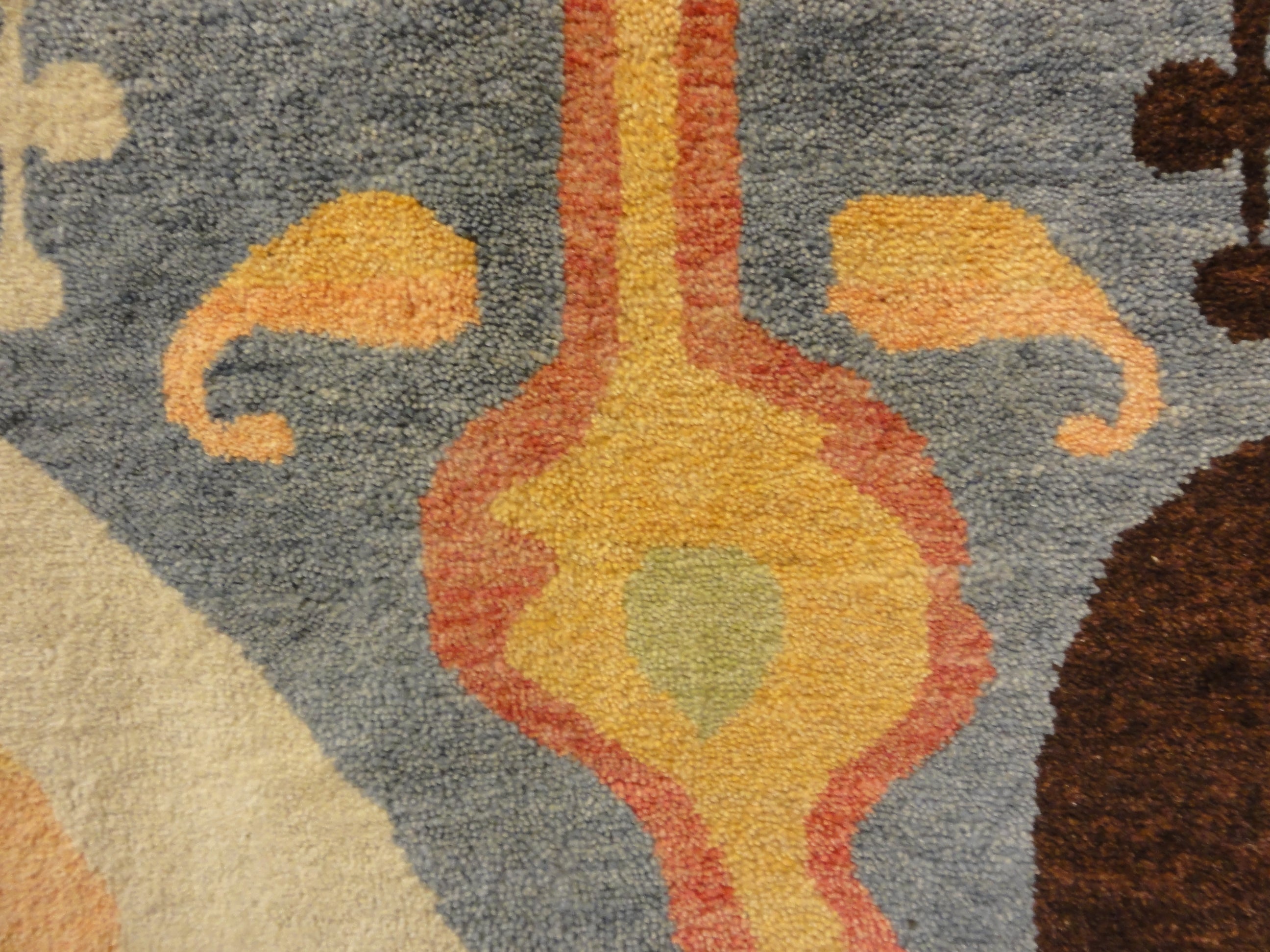 29143 Ikat rug Uzbak textile design