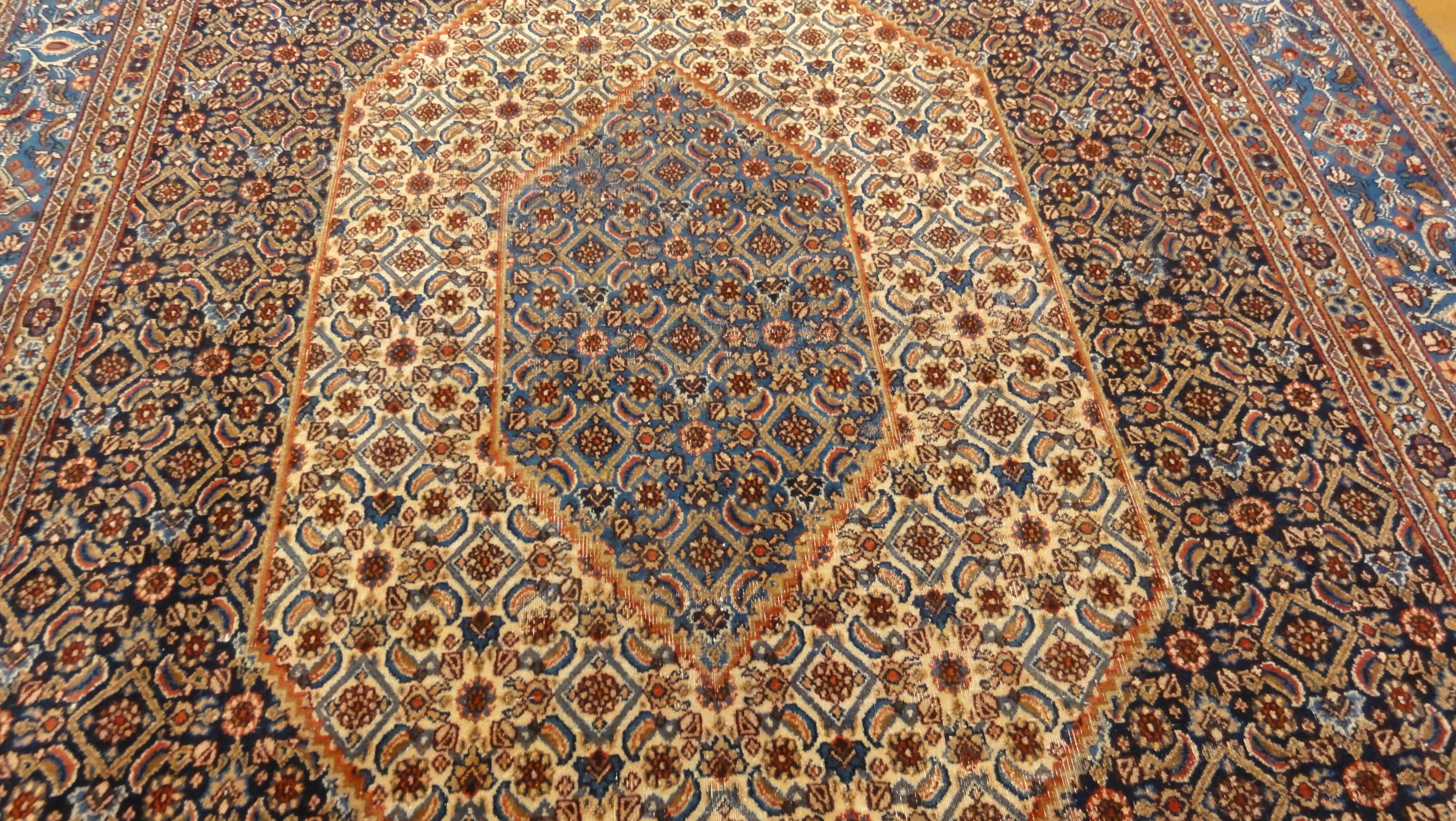 34734 Vintage Moud Rug