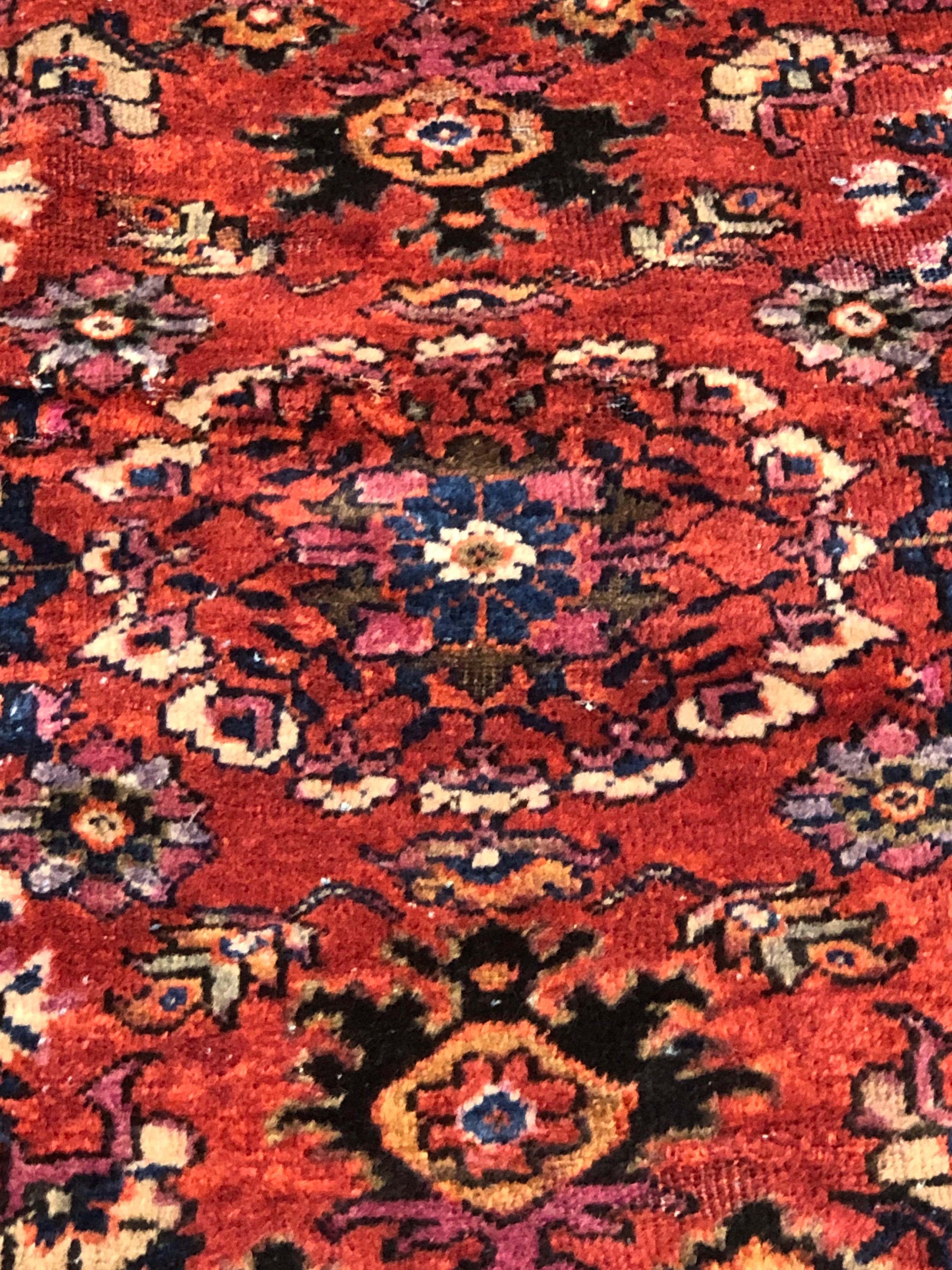 Antique Sultanabad Rug 38021