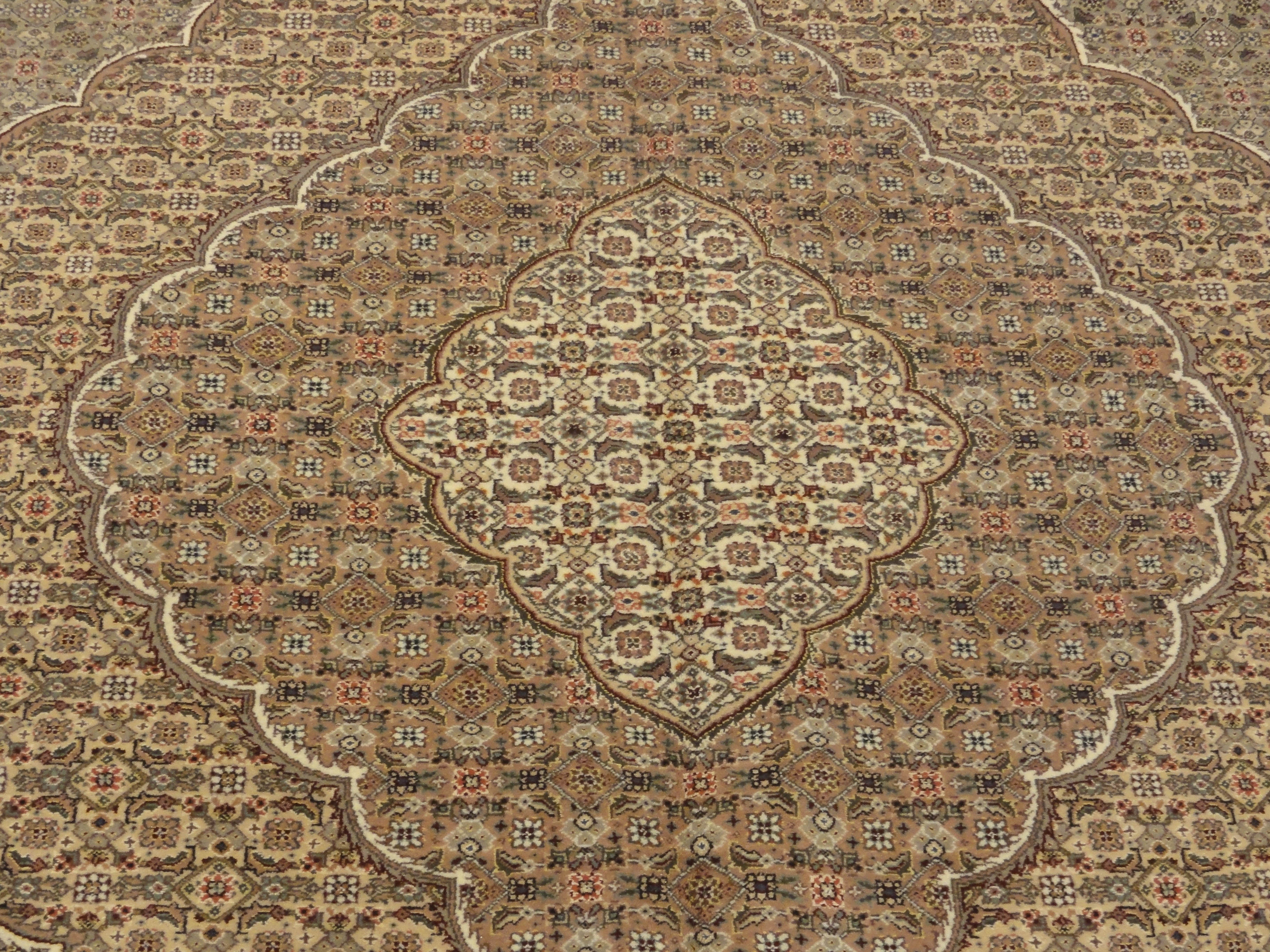 Mahi Tabriz Rug 33208