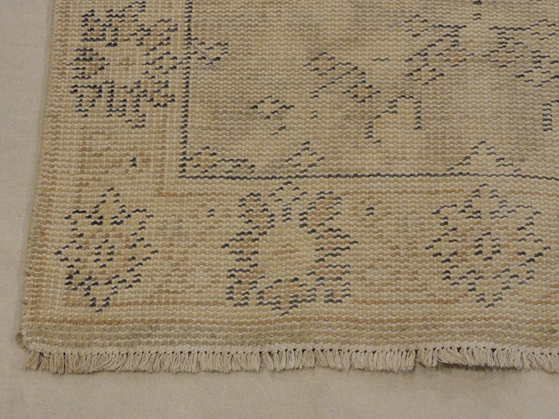 44895 Fine Montecito Usak Rug