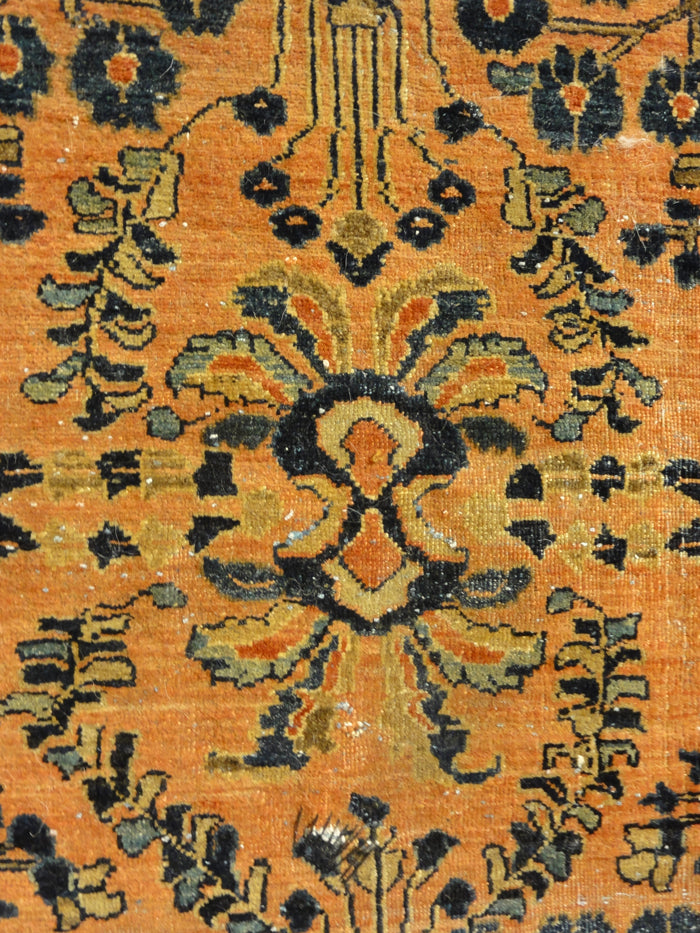 Antique Sarouk 28458