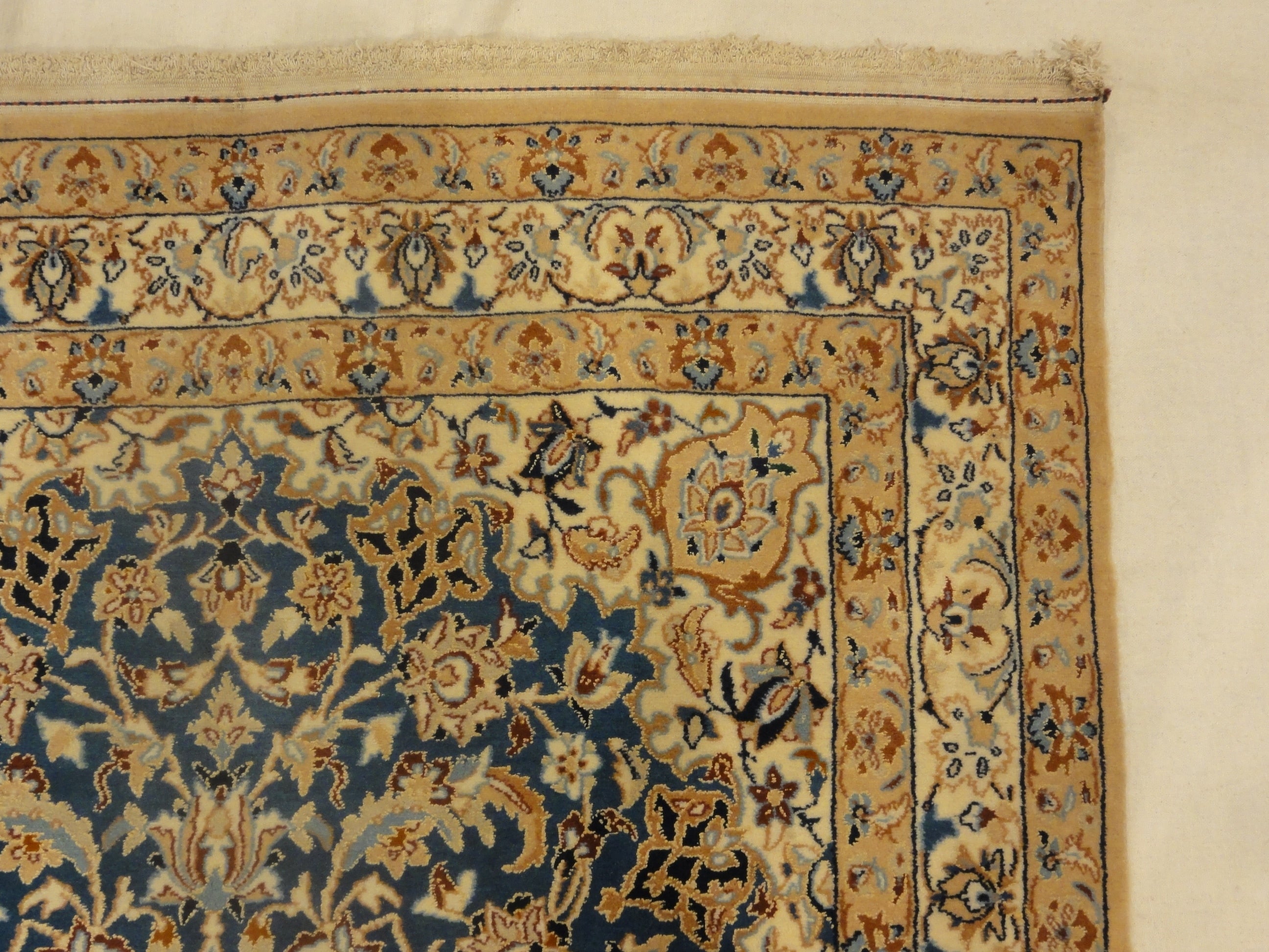 33438 Vintage Persian Nain